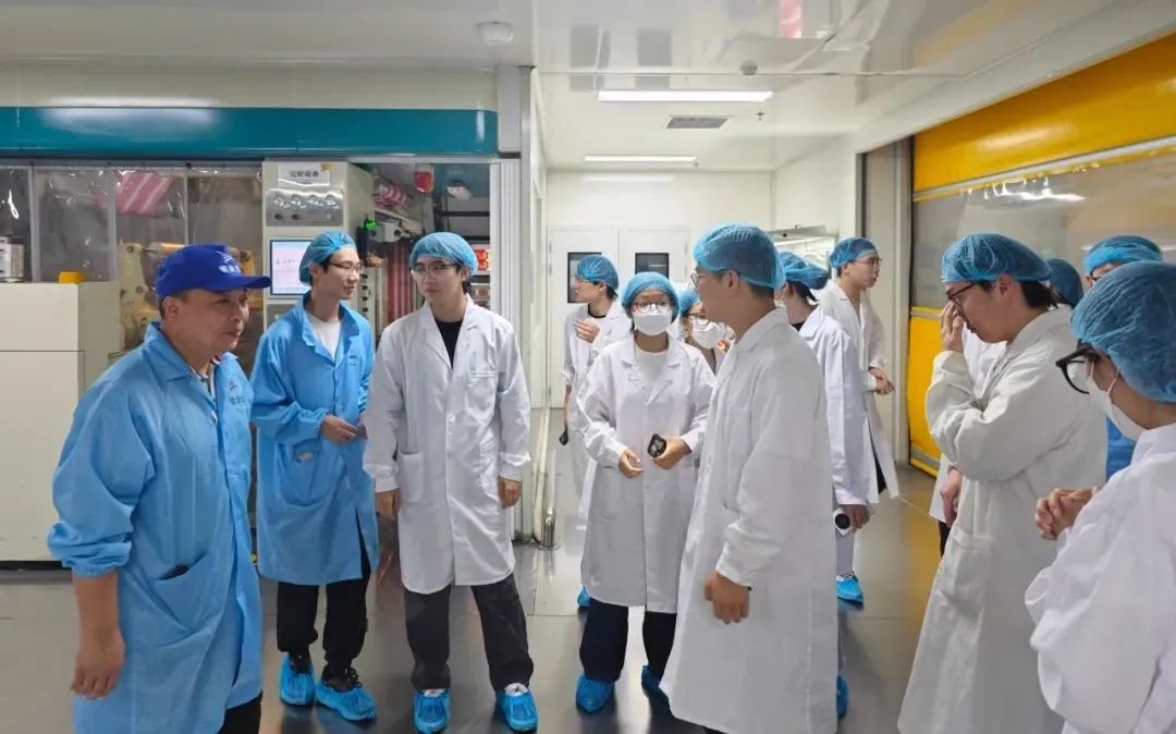 推動產(chǎn)教融合發(fā)展 實(shí)現(xiàn)校企合作共贏——鄭州大學(xué)材料學(xué)院與銀金達(dá)校企合作見習(xí)活動圓滿結(jié)束！